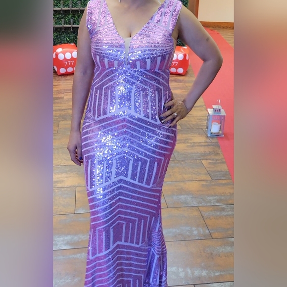 Sequin Maxi dress - Picture 3 of 4